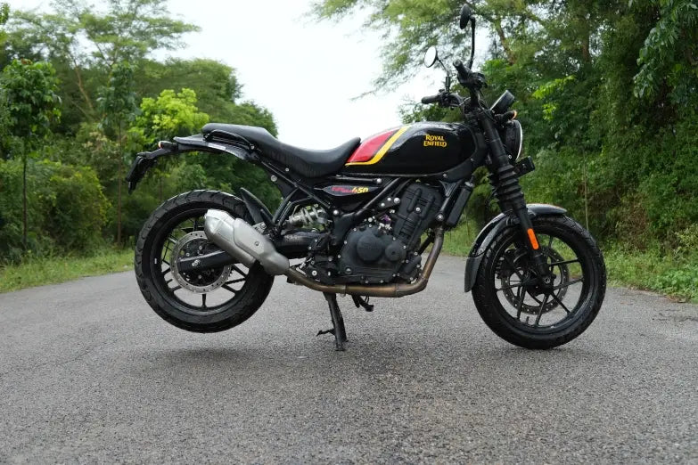 RE Guerrilla 450 – MotoPunk